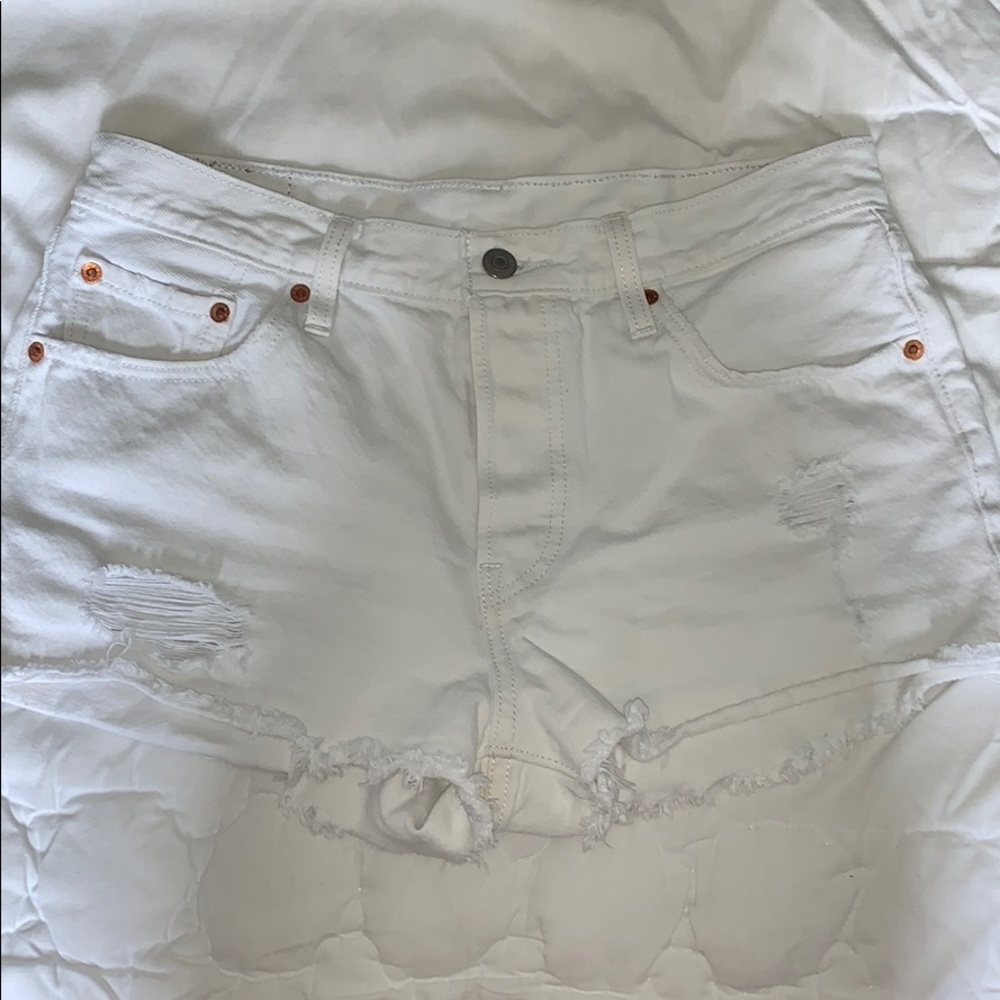 Levi’s 501 White Jean Shorts